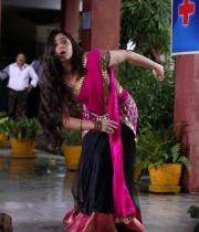 charmi-latest-saree-photos-18