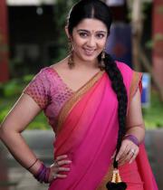 charmi-latest-saree-photos-26