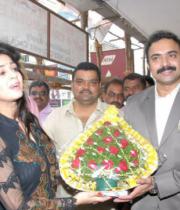 charmi-launches-sreeroop-cosmetology-clinic-02
