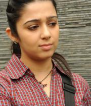 charmi-photos-at-prathigatana-press-meet-14