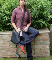 charmi-photos-at-prathigatana-press-meet-20