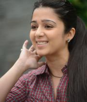 charmi-photos-at-prathigatana-press-meet-3