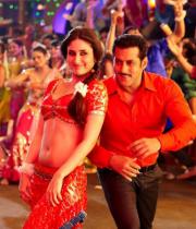 dabbang-2-movie-photos-2