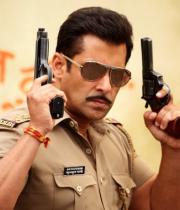 dabbang-2-movie-photos-3