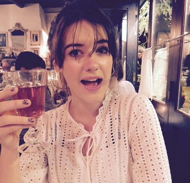 daisy-edgar-jones-latest-photos_8