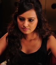 daughter-of-varma-varma-movie-gallery-2