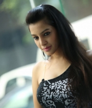 deeksha-panth-hot-stills-in-black-dress-30