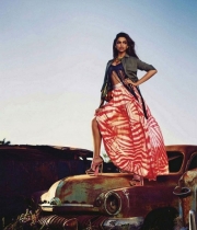 deepika-padukone-latest-hot-photos-6