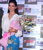 deepika-padukone-latest-stills-10