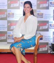 deepika-padukone-latest-stills-7