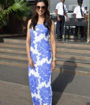 deepika-padukone-latest-images-03