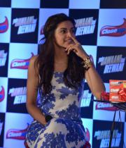 deepika-padukone-latest-images-11