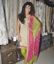 deesha-pandey-latest-stills-9