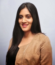 dhanya-balakrishna-latest-photo-stills-19