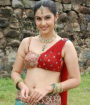divya-hot-photo-stills-08