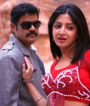en-vazhi-thani-vazhi-movie-latest-hot-stills-06
