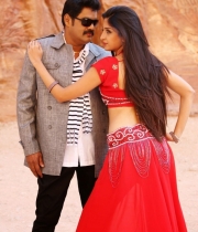 en-vazhi-thani-vazhi-movie-latest-hot-stills-09