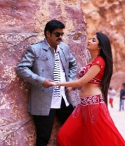 en-vazhi-thani-vazhi-movie-latest-hot-stills-20