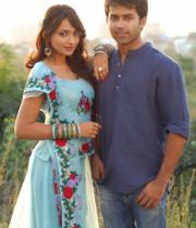 entha-andanga-unnave-movie-stills1