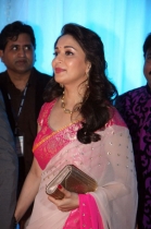 esha-deol-wedding-reception-photos-1092