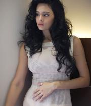 espn-anchor-mayanti-hot-photo-shoot-photos-1790