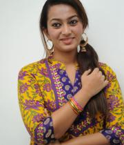 ester-photo-stills-16