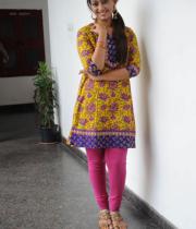 ester-photo-stills-2