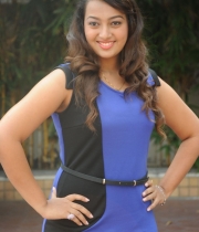 ester-noronha-latest-stills-21