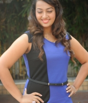 ester-noronha-latest-stills-22