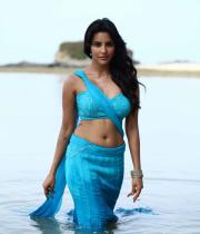 ethir-neechal-movie-hot-stills-20