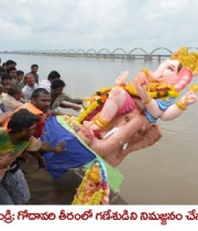 xkhairatabad-ganesh-nimajjanam-stills-2013-khairatabad-ganesh-immersion-1-jpg-pagespeed-ic_-fuwk4bmpyi xkhairatabad-ganesh-nimajjanam-stills-2013-khairatabad-ganesh-immersion-1-jpg-pagespeed-ic_-fuwk4bmpyi
