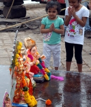 xkhairatabad-ganesh-nimajjanam-stills-2013-khairatabad-ganesh-immersion-15-jpg-pagespeed-ic_-kyz-v4c_7l