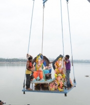 xkhairatabad-ganesh-nimajjanam-stills-2013-khairatabad-ganesh-immersion-17-jpg-pagespeed-ic_-rnzljq9jr
