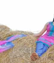 gayatri-photo-in-dorakadu-movie-7