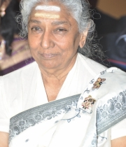 geetha-madhuri-and-nandu-marriage-photos-11