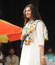 geetha-madhuri-performance-at-thadaka-audio-1