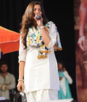 geetha-madhuri-performance-at-thadaka-audio-7