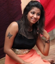 geethanjali-latest-photo-stills-15