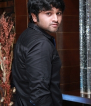 green-signal-movie-stills-9