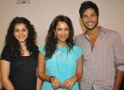 gundello-godari-press-meet-photos-01