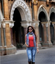 gurleen-chopra-hot-photoshoot-photos-14