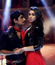 hanika-hot-dance-photos-in-theeya-velai-seiyyanum-kumaru-tamil-movie-12