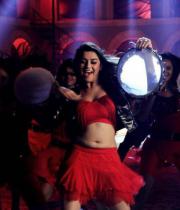 hanika-hot-dance-photos-in-theeya-velai-seiyyanum-kumaru-tamil-movie-14