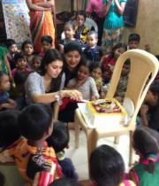 hansika-motwani-2013-birthday-celebrations-04