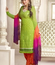 hansika-in-salwars-latest-photos