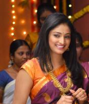 abbai-class-ammai-mass-movie-stills-23