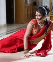 hari-priya-hot-photos-in-galata-01