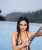 harinakshi-portfolio-photos-3