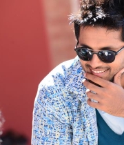 heart-attack-movie-stills-26