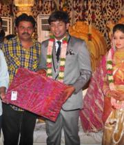 hero-nikhil-sister-onal-marriage-photos-18